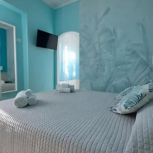 https://la-terrazza-del-sole-guest-house.in-sardinia.net